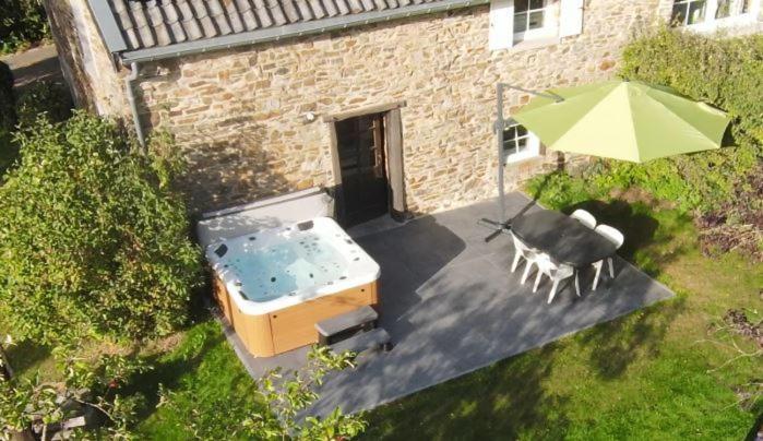 Gite Ardennes Au Coin Du Feu Jacuzzi Sauna Et Nature Jalhay Esterno foto